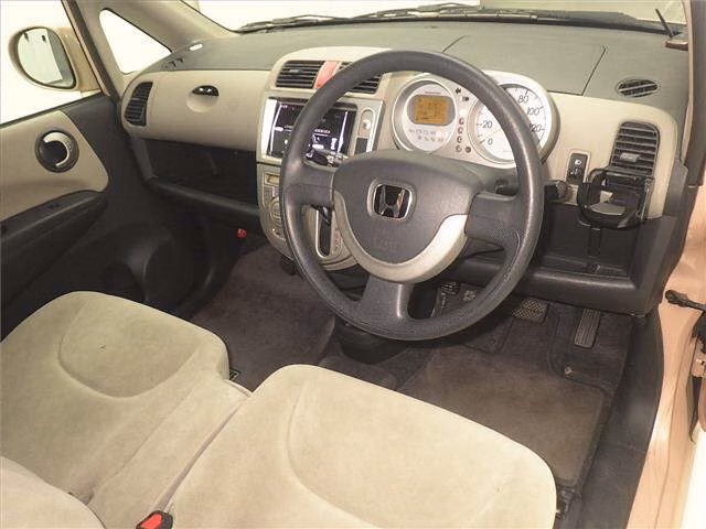 HONDA LIFE