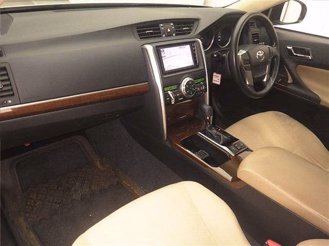 TOYOTA MARK X