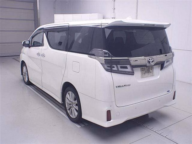 TOYOTA VELLFIRE