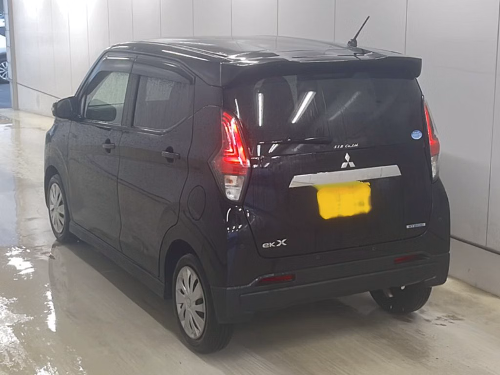 MITSUBISHI EK X
