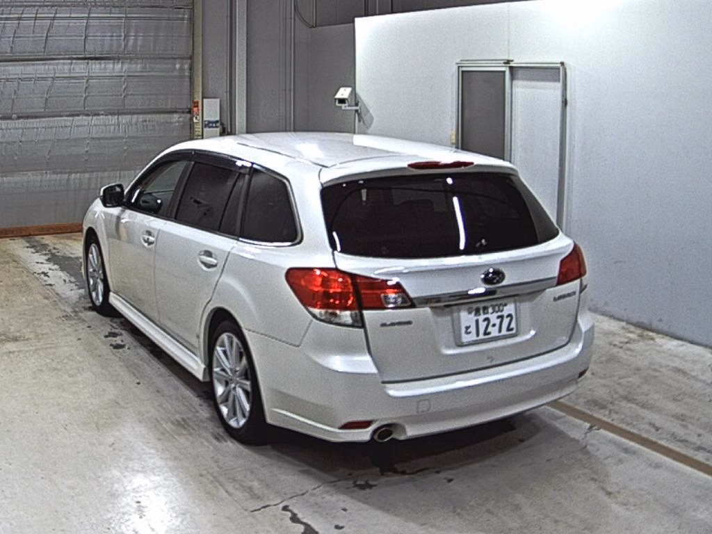 SUBARU LEGACY