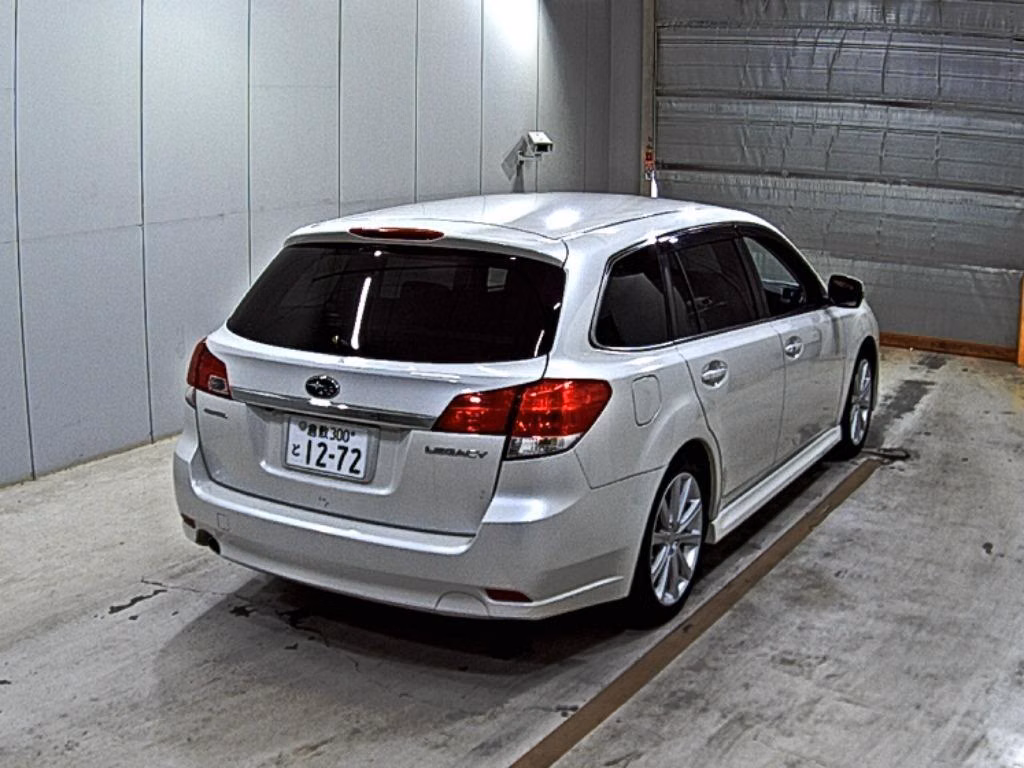 SUBARU LEGACY