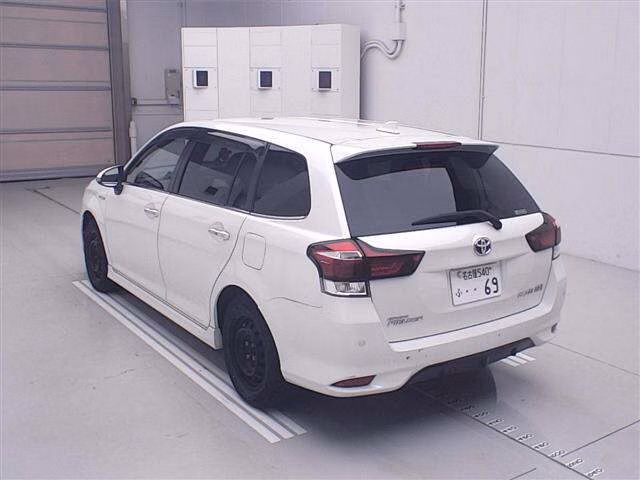 TOYOTA COROLLA FIELDER