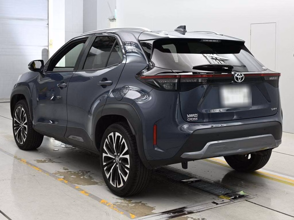 TOYOTA YARIS CROSS
