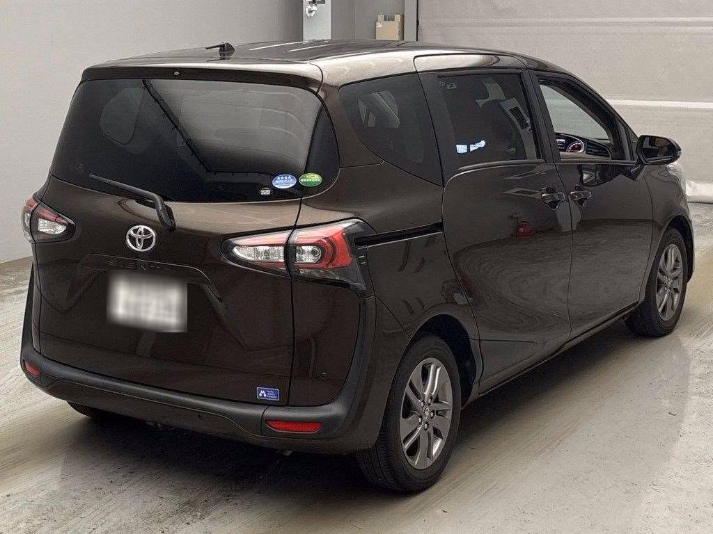 TOYOTA SIENTA