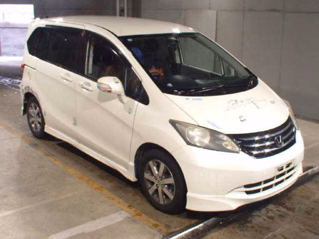 HONDA FREED