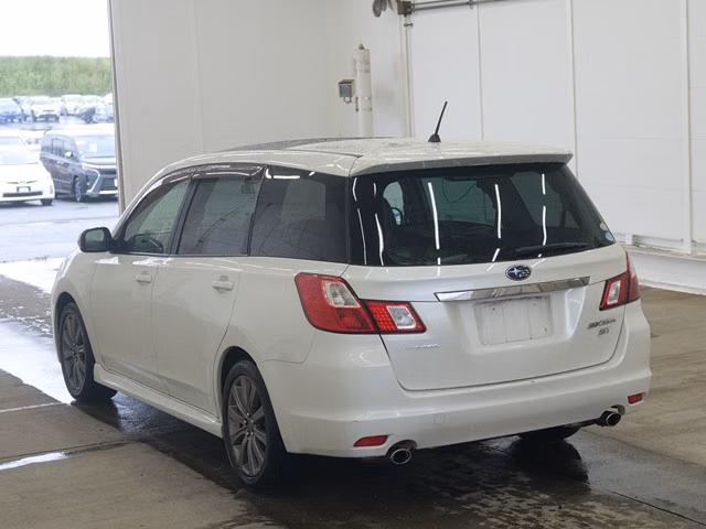 SUBARU EXIGA
