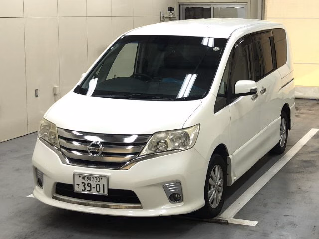 NISSAN SERENA