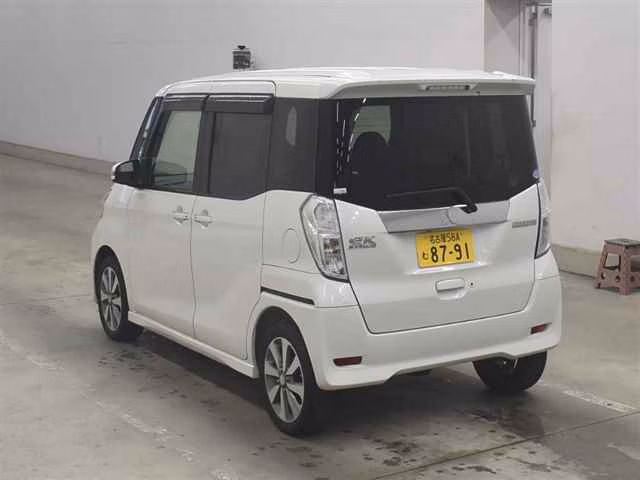 MITSUBISHI EK SPACE