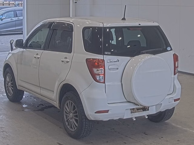 TOYOTA RUSH