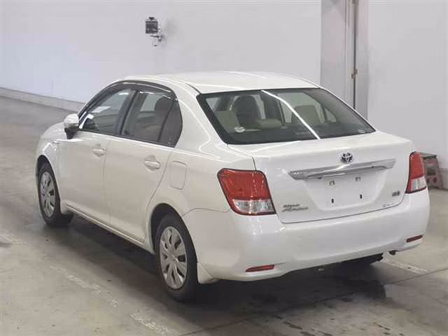 TOYOTA COROLLA AXIO