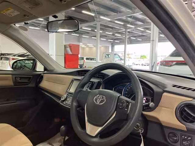 TOYOTA COROLLA AXIO