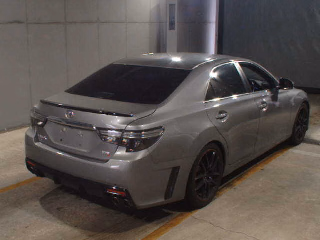 TOYOTA MARK X