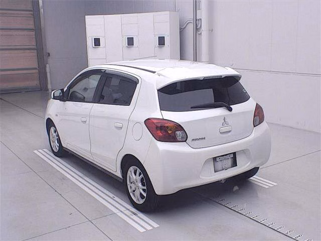 MITSUBISHI MIRAGE
