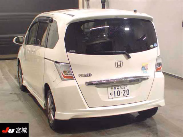 HONDA FREED