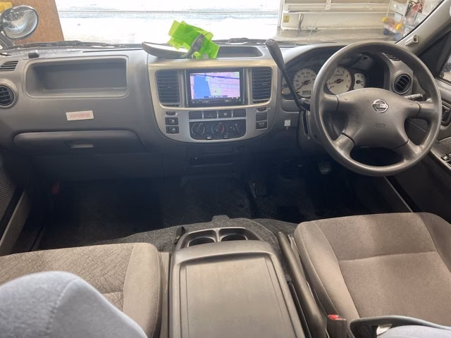 NISSAN CARAVAN