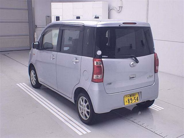 DAIHATSU TANTO EXE