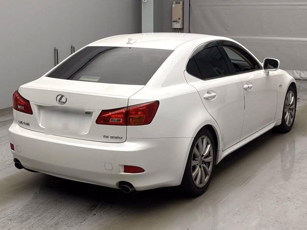 LEXUS IS250