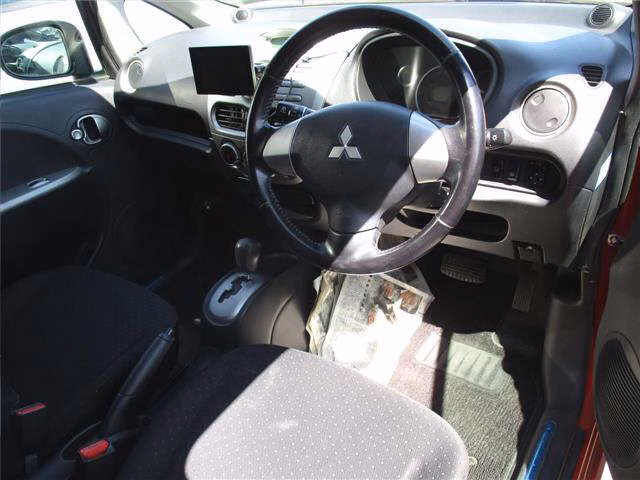 MITSUBISHI I-MIEV