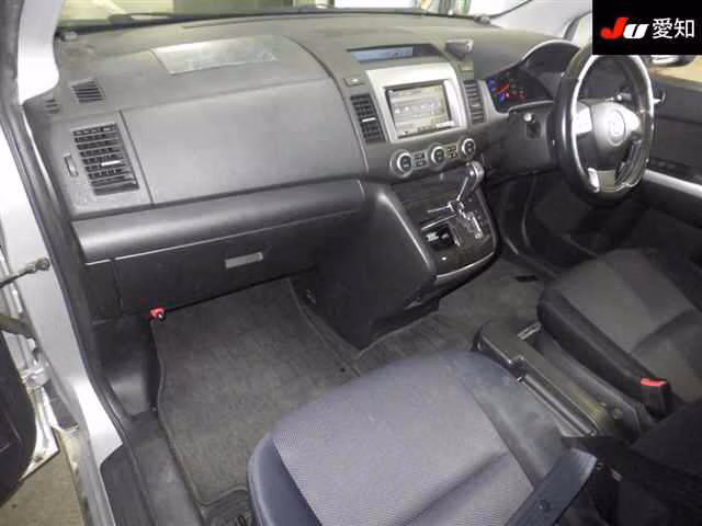 MAZDA MPV