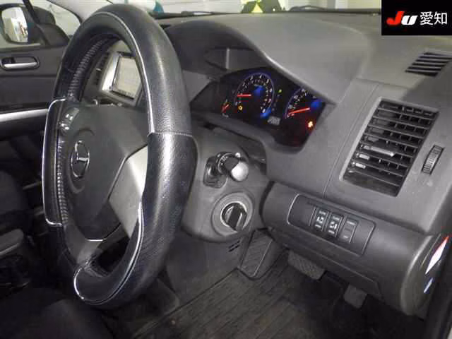 MAZDA MPV