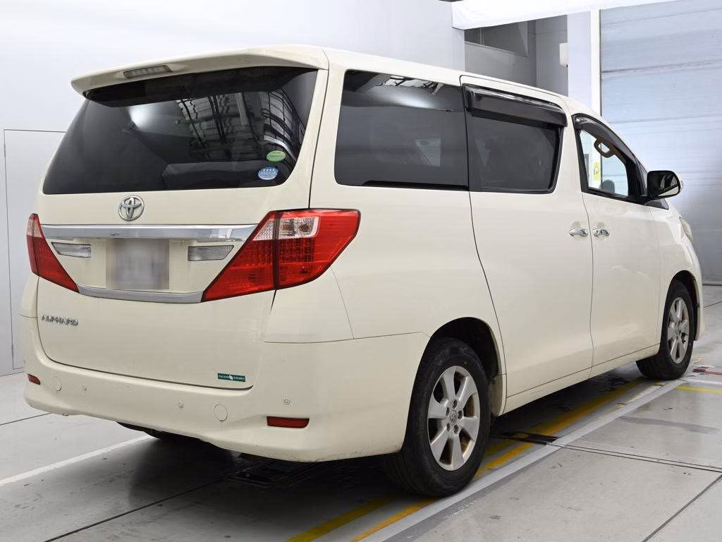 TOYOTA ALPHARD