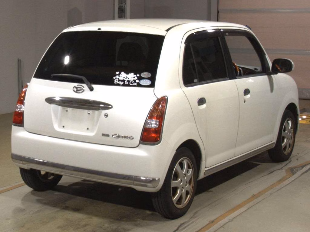 DAIHATSU MIRA GINO