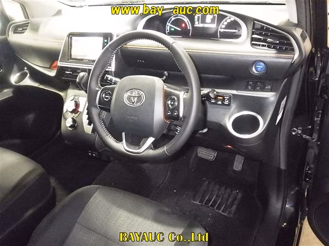 TOYOTA SIENTA