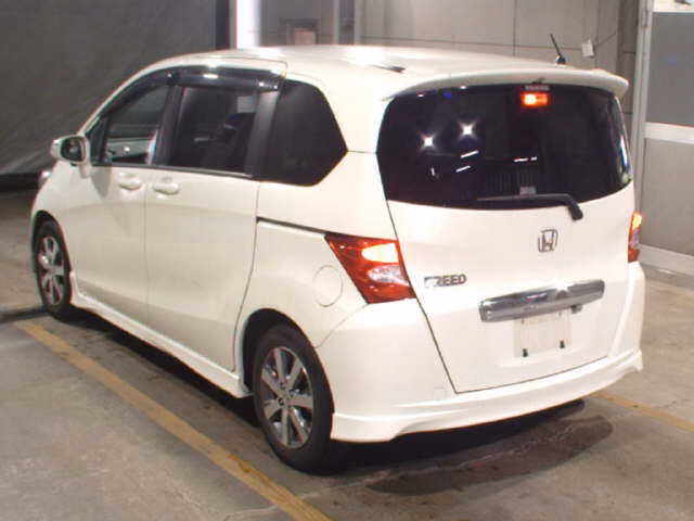 HONDA FREED