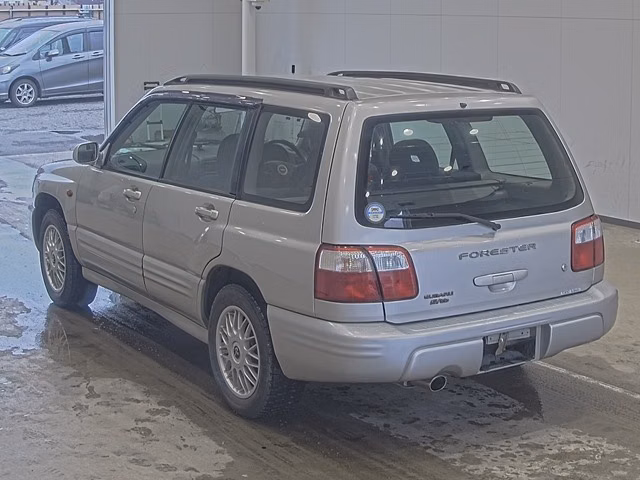 SUBARU FORESTER