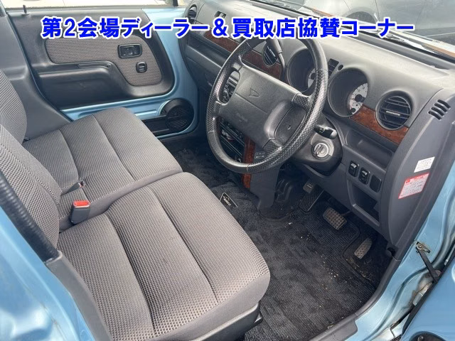 DAIHATSU NAKED