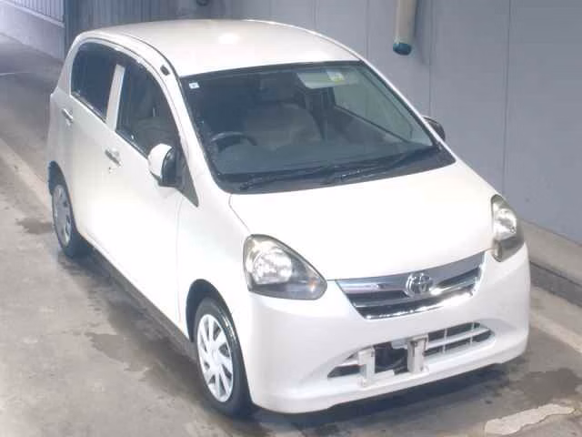 TOYOTA PIXIS EPOCH