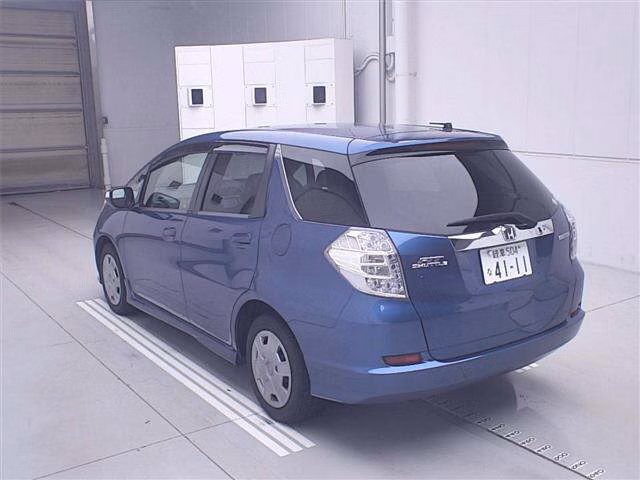 HONDA FIT SHUTTLE