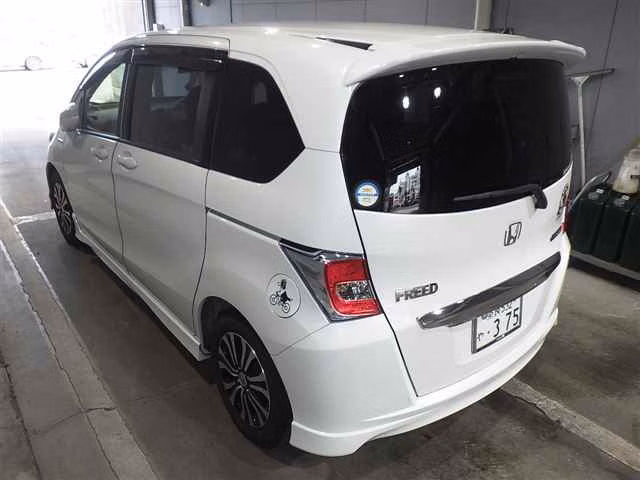 HONDA FREED
