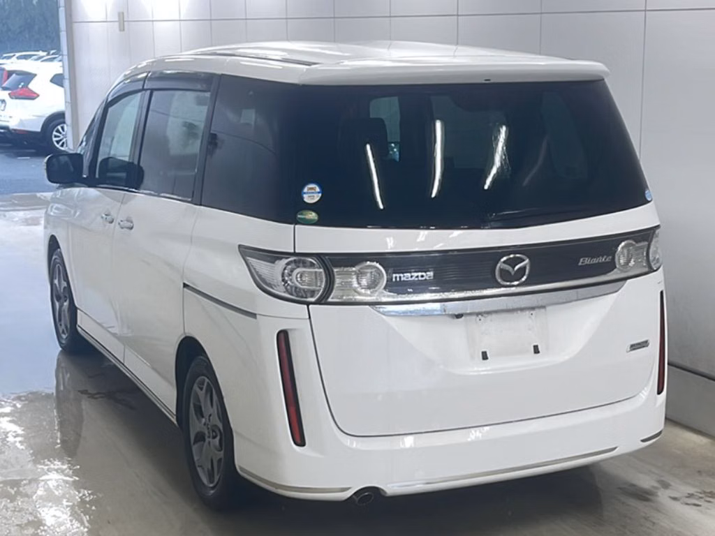 MAZDA BIANTE