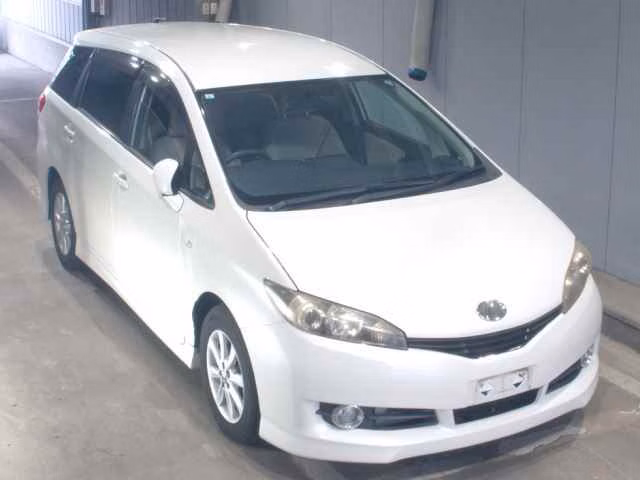 TOYOTA WISH