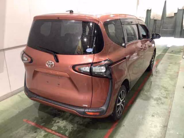 TOYOTA SIENTA