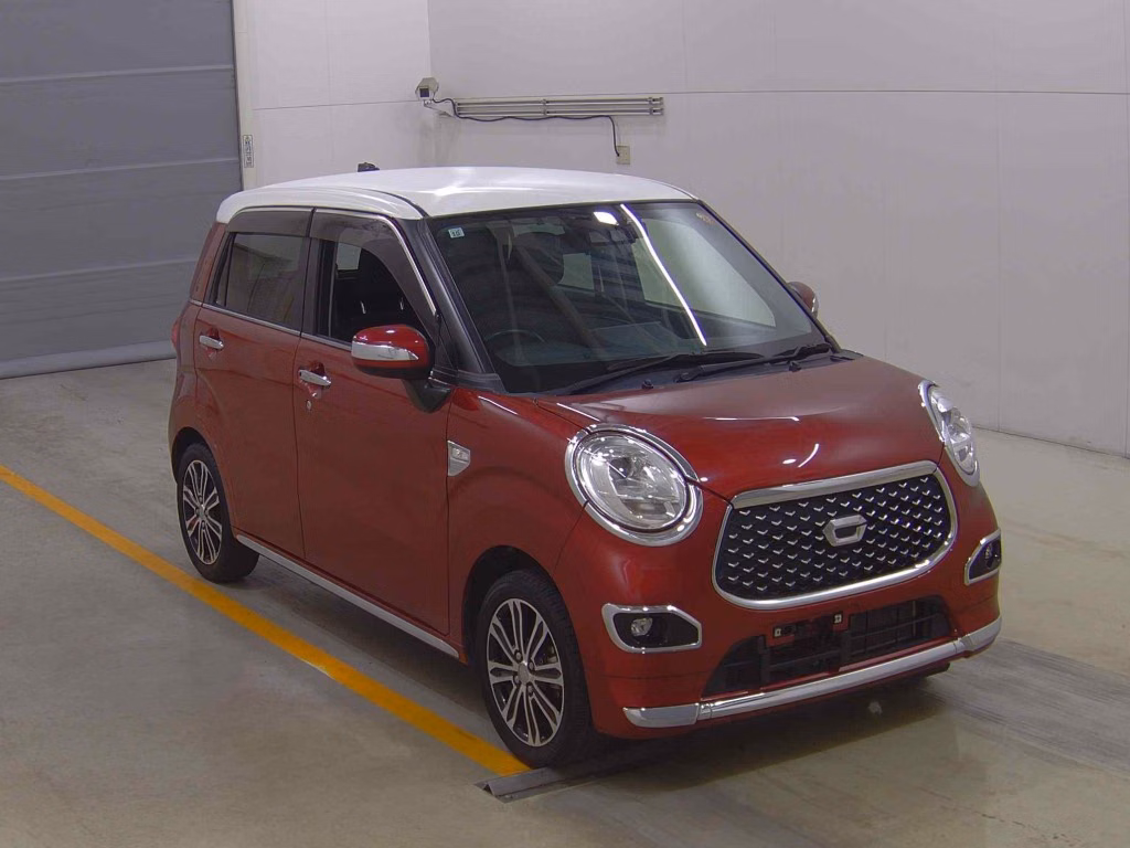 DAIHATSU CAST