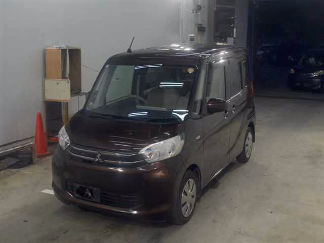MITSUBISHI EK SPACE