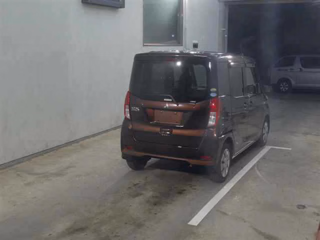 MITSUBISHI EK SPACE