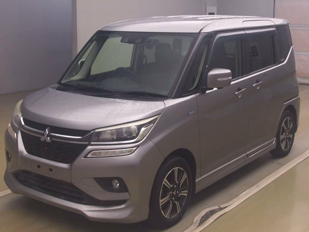 MITSUBISHI DELICA D:2