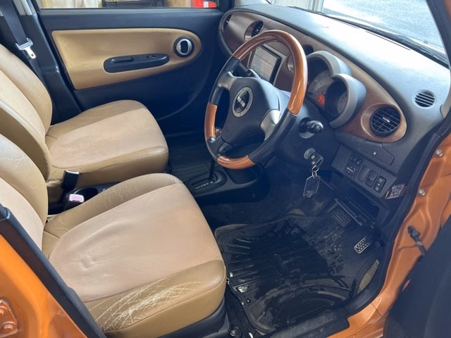 DAIHATSU MIRA GINO