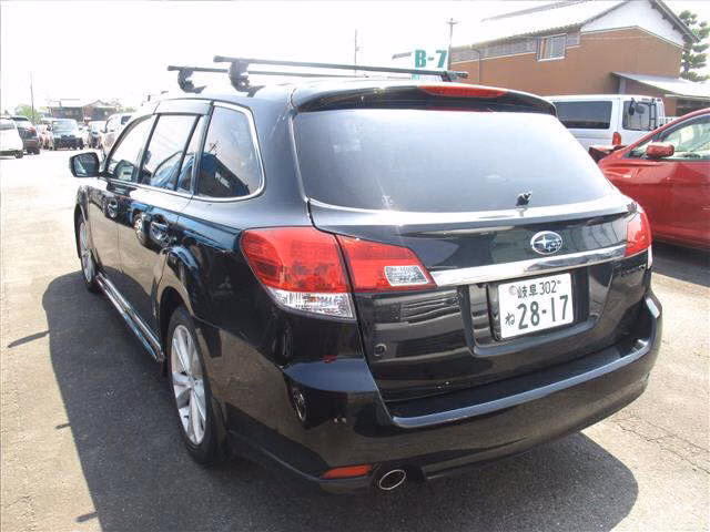 SUBARU LEGACY