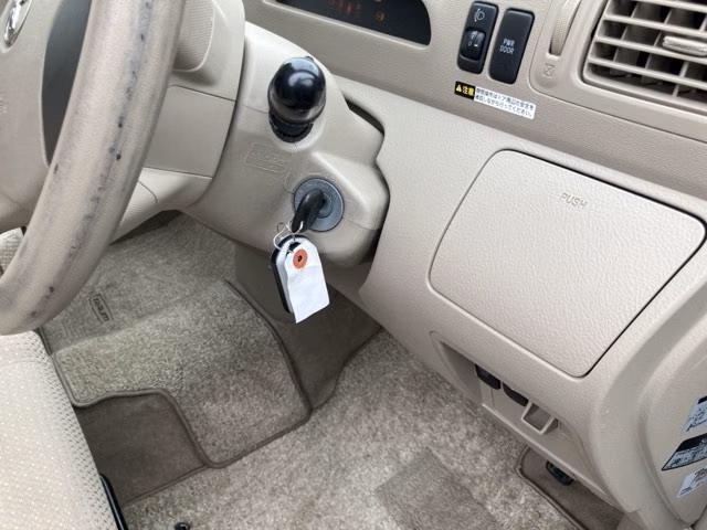 TOYOTA RAUM