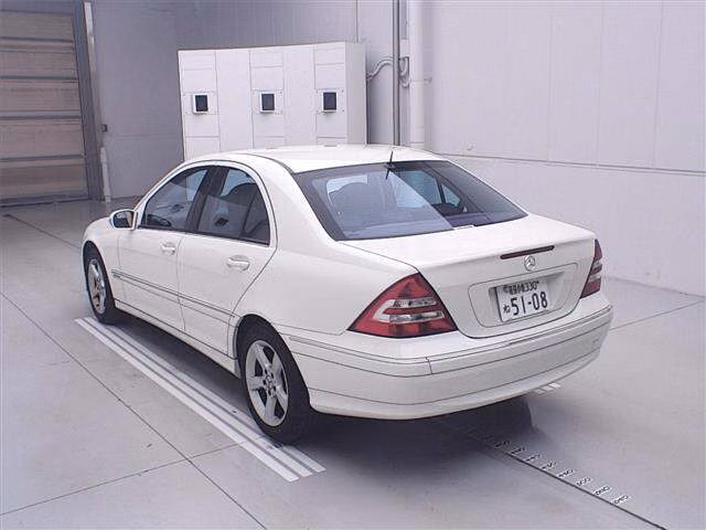 MERCEDES-BENZ C-CLASS
