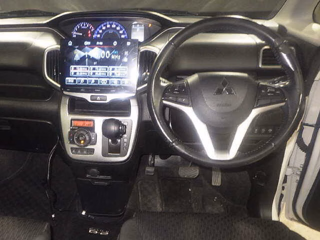 MITSUBISHI DELICA D:2