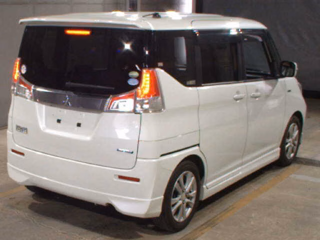 MITSUBISHI DELICA D:2