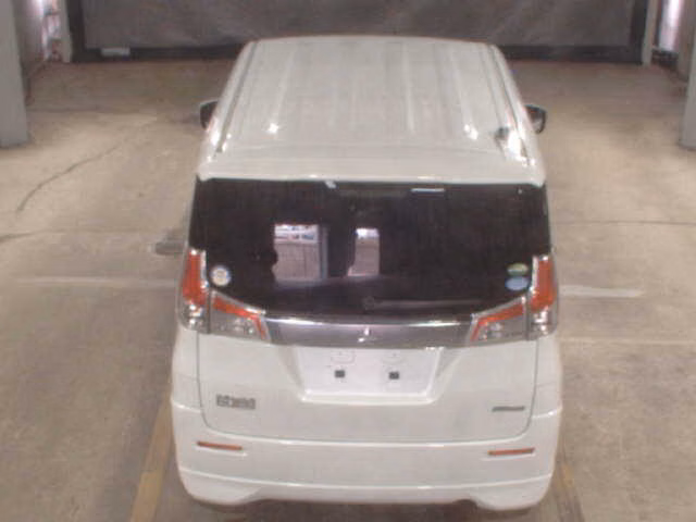 MITSUBISHI DELICA D:2