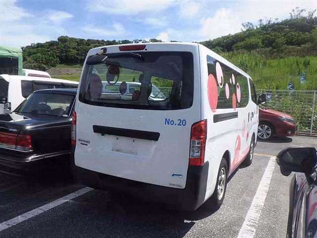 NISSAN NV350 CARAVAN