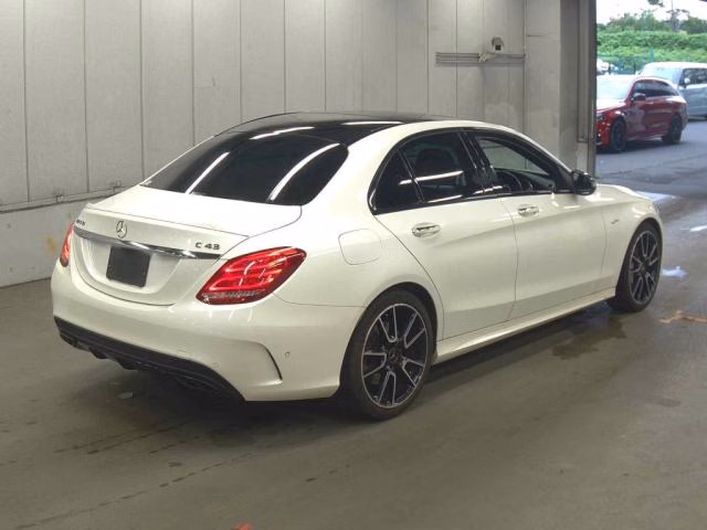 MERCEDES-BENZ C-CLASS